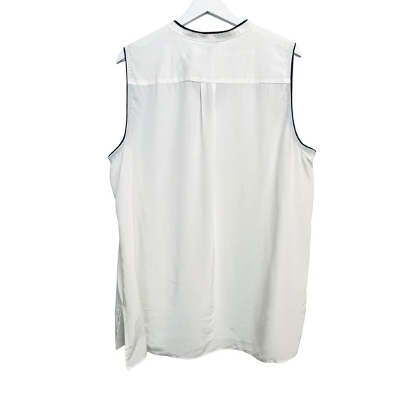 Ann Taylor Sleeveless Blouse Womens 2XL White Navy Trim Button Front Rayon Top - Picture 8 of 8